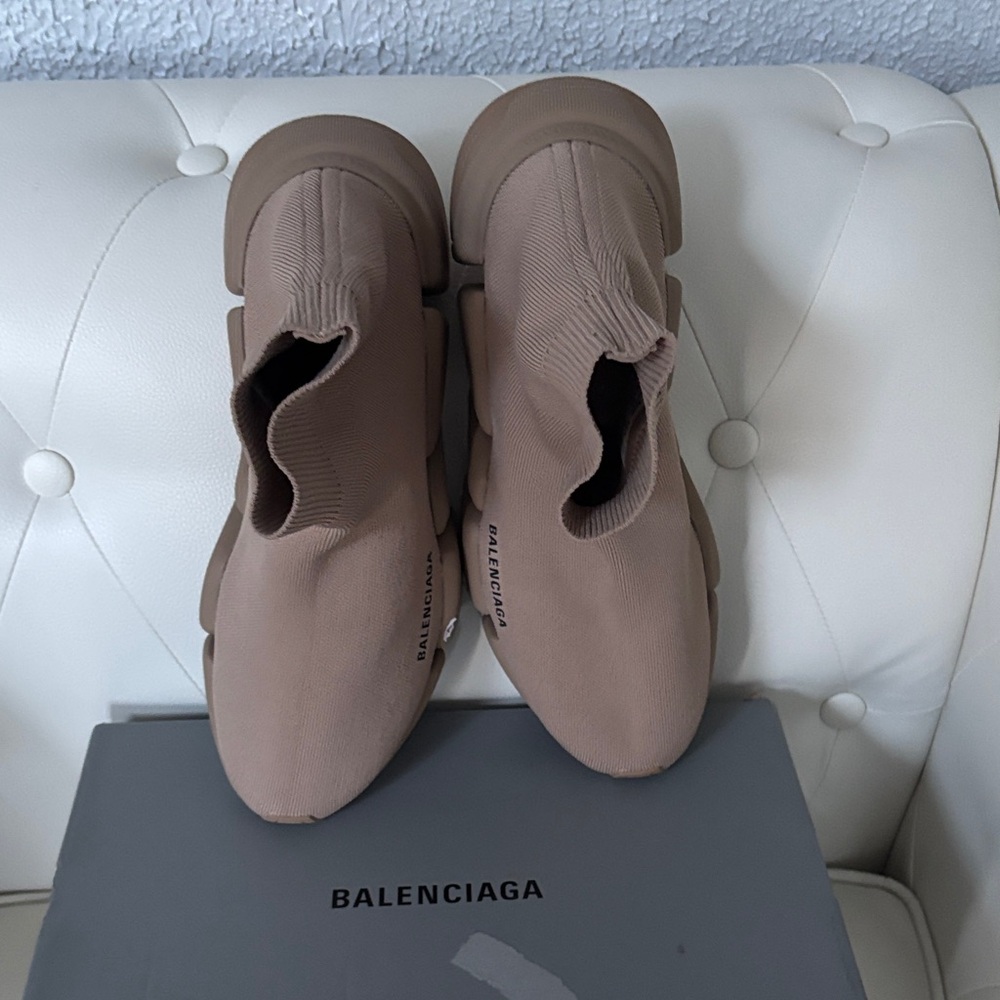 💯 Authentic BALENCIAGA -SPEED 2.0 LT GRAFFITI  RECYCLED KNIT/SOLE BEIGE SNEAKERS - Picture 12 of 17